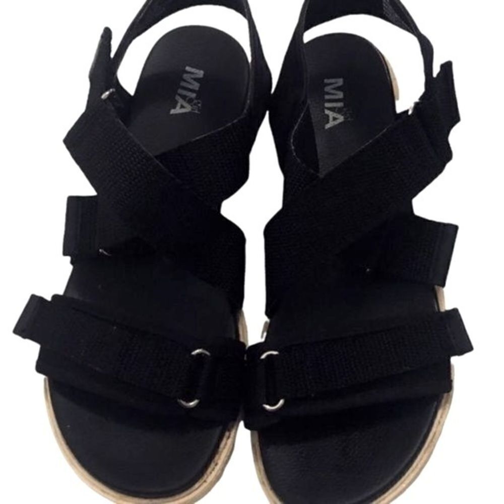 MIA Low Profile Platform Black Sandals Size 8 - Picture 2 of 4